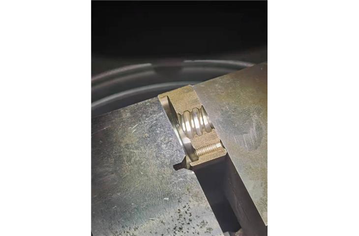 lithium-ion short circuit current