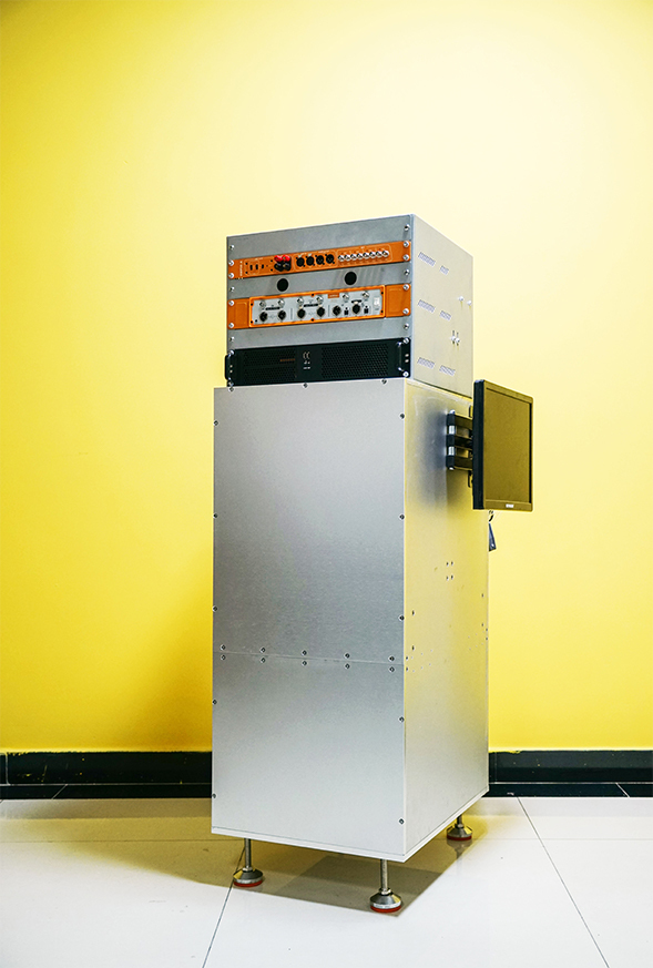 what is a luer lock connector